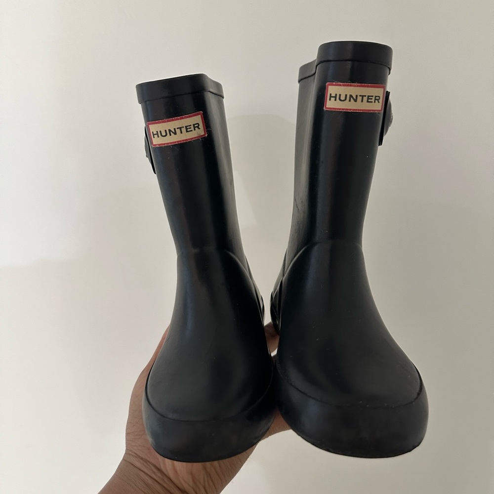 Kids hunters rain boots